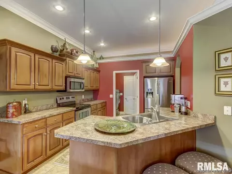 2707 Covered Wagon Trl, Springfield, IL 62711 photo 7