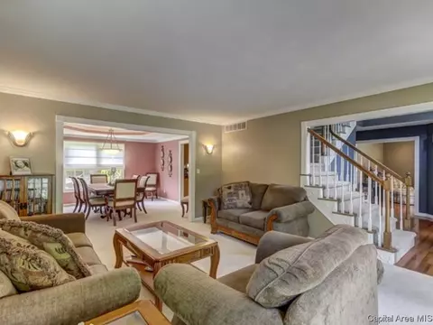 505 Silver Spring Dr, Springfield, IL 62702 photo 3