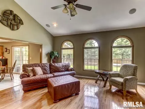 505 Silver Spring Dr, Springfield, IL 62702 photo 10