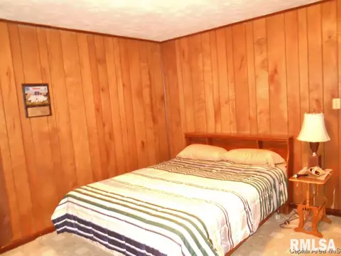 908 N 19th St, Springfield, IL 62702 photo 6