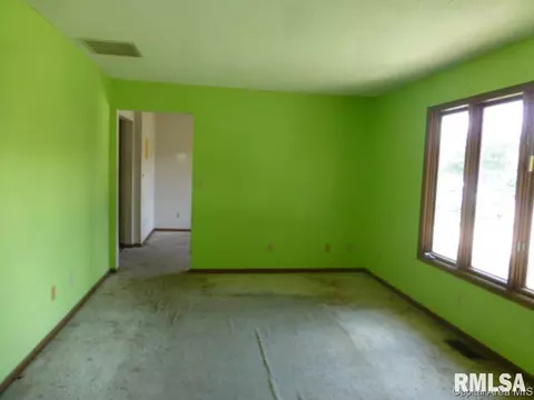 2509 Austin Dr, Springfield, IL 62704 photo 3