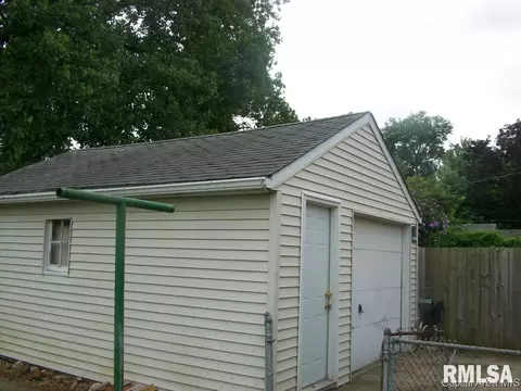 2320 S 13th, Springfield, IL 62703 photo 8