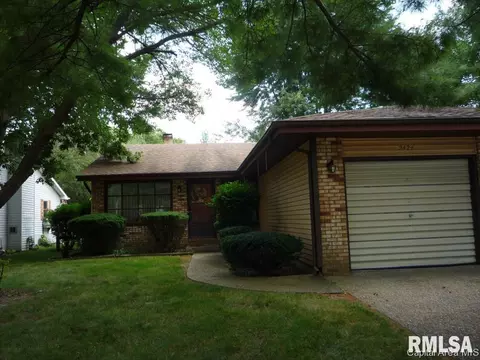 2424 Austin, Springfield, IL 62704 photo 1