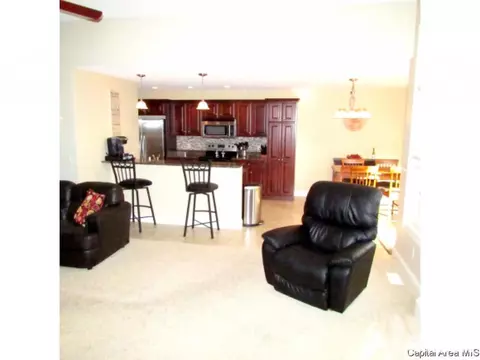 2706 Covered Wagon, Springfield, IL 62711 photo 2