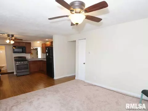 5 Melody Ln, Springfield, IL 62702 photo 5