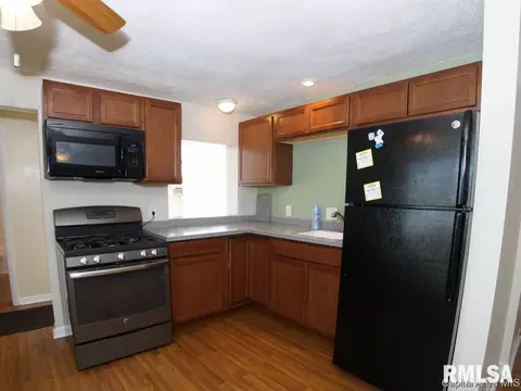 5 Melody Ln, Springfield, IL 62702 photo 6