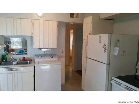 3305 Mars Ave, Springfield, IL 62707 photo 4