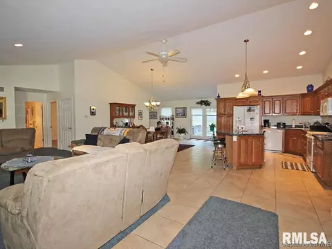 3401 Hazlett Rd, Springfield, IL 62707 photo 6