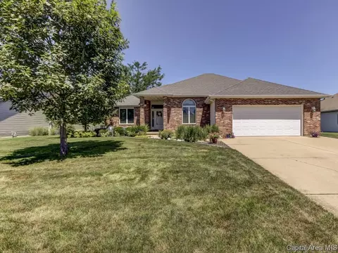 2217 Lake Crst, Springfield, IL 62712 photo 1