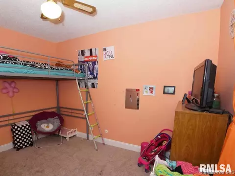 2916 Sherborn Rd, Springfield, IL 62702 photo 12