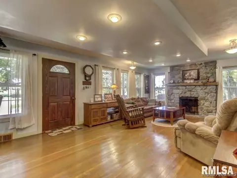 953 Klor Rd, Buffalo, IL 62515 photo 20
