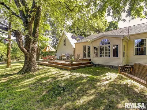 953 Klor Rd, Buffalo, IL 62515 photo 9
