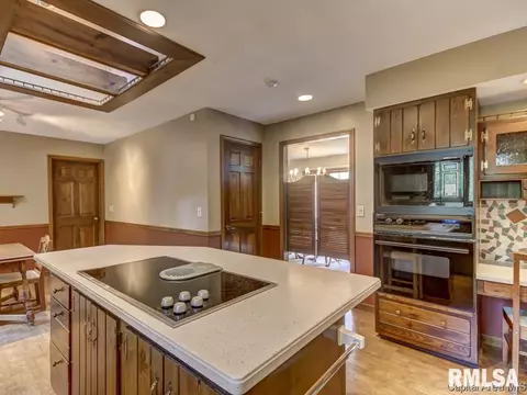 6 Harlan Ct, Springfield, IL 62712 photo 12