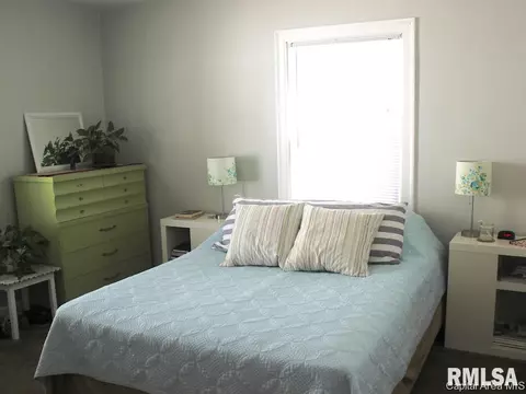 2845 S 4th St, Springfield, IL 62703 photo 9