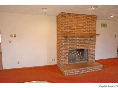 403 Smith St, Harvel, IL 62538 photo 12