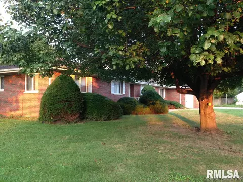 403 Smith St, Harvel, IL 62538 photo 26