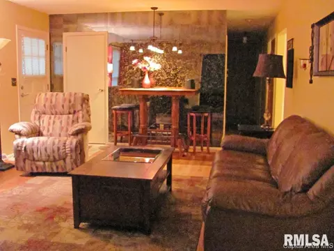 136 Nottingham, Springfield, IL 62704 photo 6