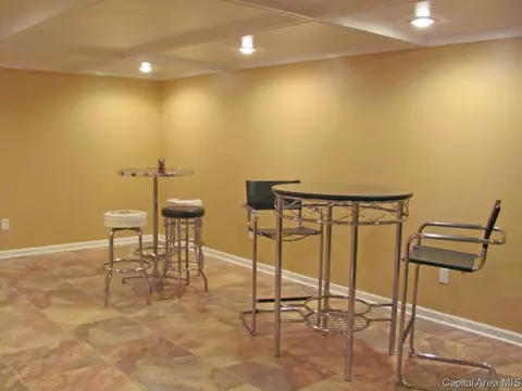 136 Nottingham, Springfield, IL 62704 photo 19