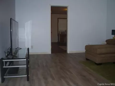803 N Osburn, Springfield, IL 62702 photo 12