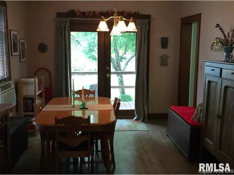 516 S Park, Springfield, IL 62704 photo 8
