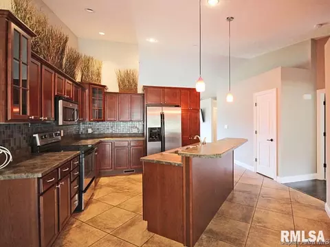 7208 Torrington Way, Springfield, IL 62711 photo 9