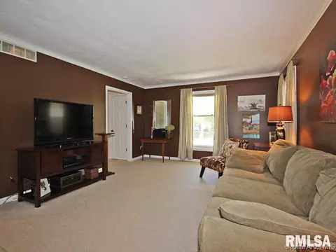 2533 Wydown, Springfield, IL 62704 photo 3