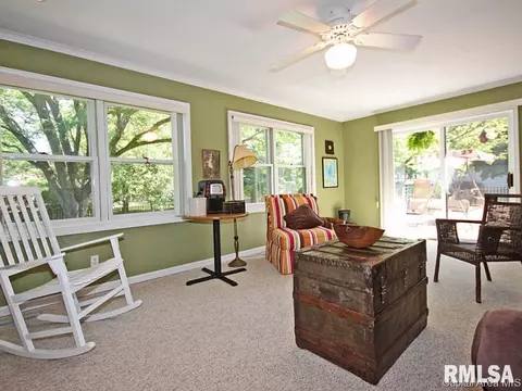 2533 Wydown, Springfield, IL 62704 photo 4