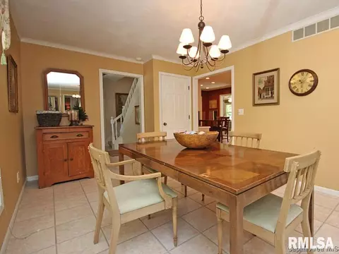 2533 Wydown, Springfield, IL 62704 photo 10