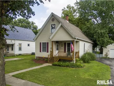 630 S Amos, Springfield, IL 62704 photo 1