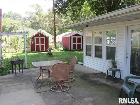 3118 Carman Ave, Springfield, IL 62703 photo 3