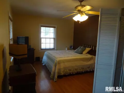 1136 N 2nd, Springfield, IL 62702 photo 12
