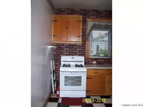 560 W Elliott, Springfield, IL 62702 photo 11