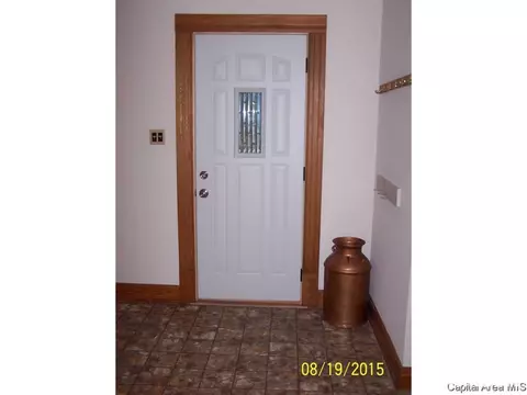 560 W Elliott, Springfield, IL 62702 photo 6
