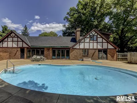 1 Downing Ln, Springfield, IL 62712 photo 2