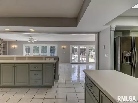 1 Downing Ln, Springfield, IL 62712 photo 14