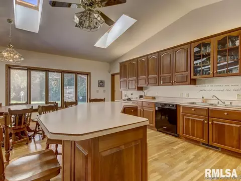 2419 Hazlett Rd, Springfield, IL 62707 photo 11