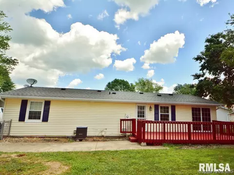 3805 Eagle Claw Dr, Springfield, IL 62707 photo 2