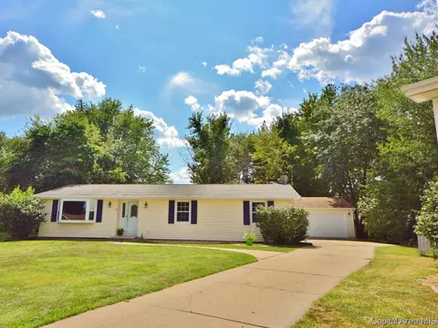 3805 Eagle Claw Dr, Springfield, IL 62707 photo 1