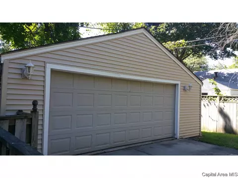 3001 S Thayer Ave, Springfield, IL 62704 photo 21