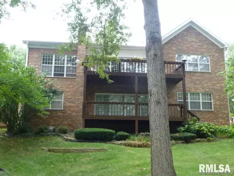 2112 Timbercrest Dr, Springfield, IL 62702 photo 3