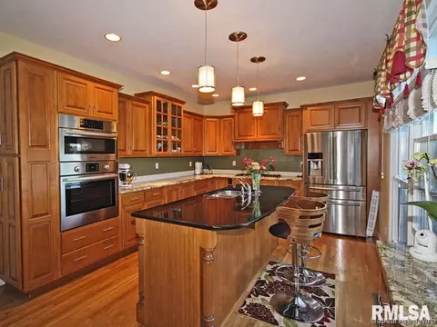 6504 Carlisle Bnd, Springfield, IL 62711 photo 9