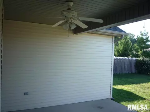 3204 Mackinaw Ln, Springfield, IL 62711 photo 7