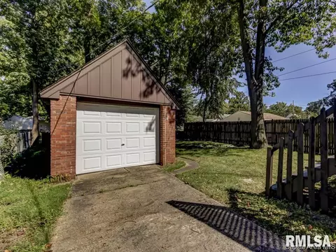 2540 S 7th St, Springfield, IL 62703 photo 24