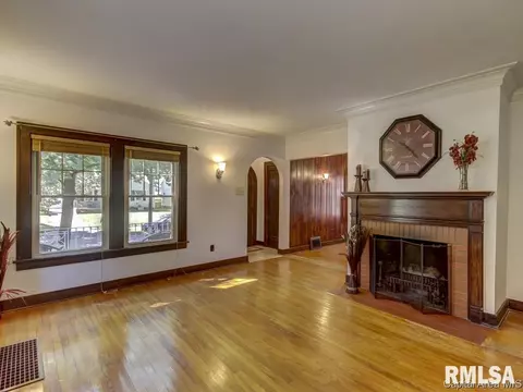 2540 S 7th St, Springfield, IL 62703 photo 8