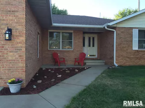 3121 Superior Dr, Springfield, IL 62707 photo 2