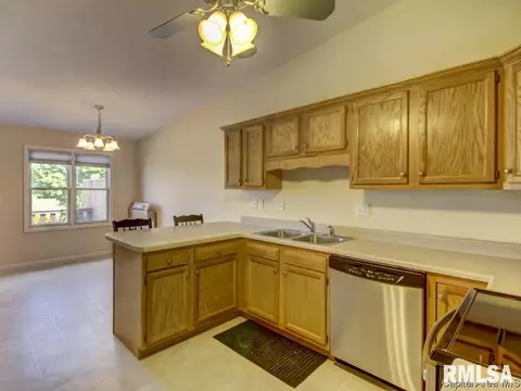 1700 Tern Pl, Springfield, IL 62711 photo 5