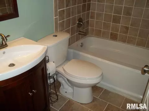 2332 S 4th, Springfield, IL 62703 photo 10