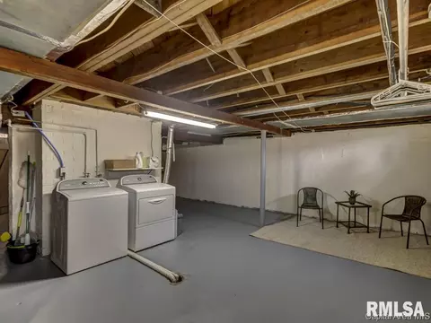 1920 S Walnut St, Springfield, IL 62704 photo 17