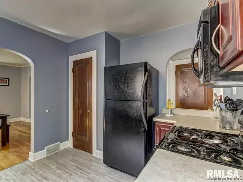 1920 S Walnut St, Springfield, IL 62704 photo 8