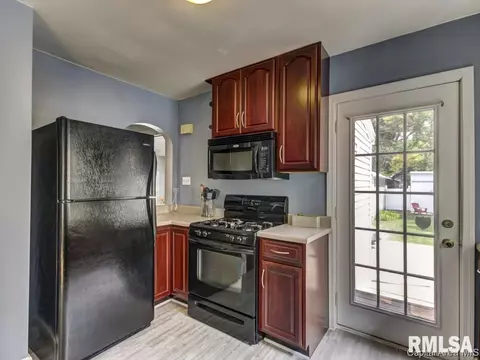 1920 S Walnut St, Springfield, IL 62704 photo 7